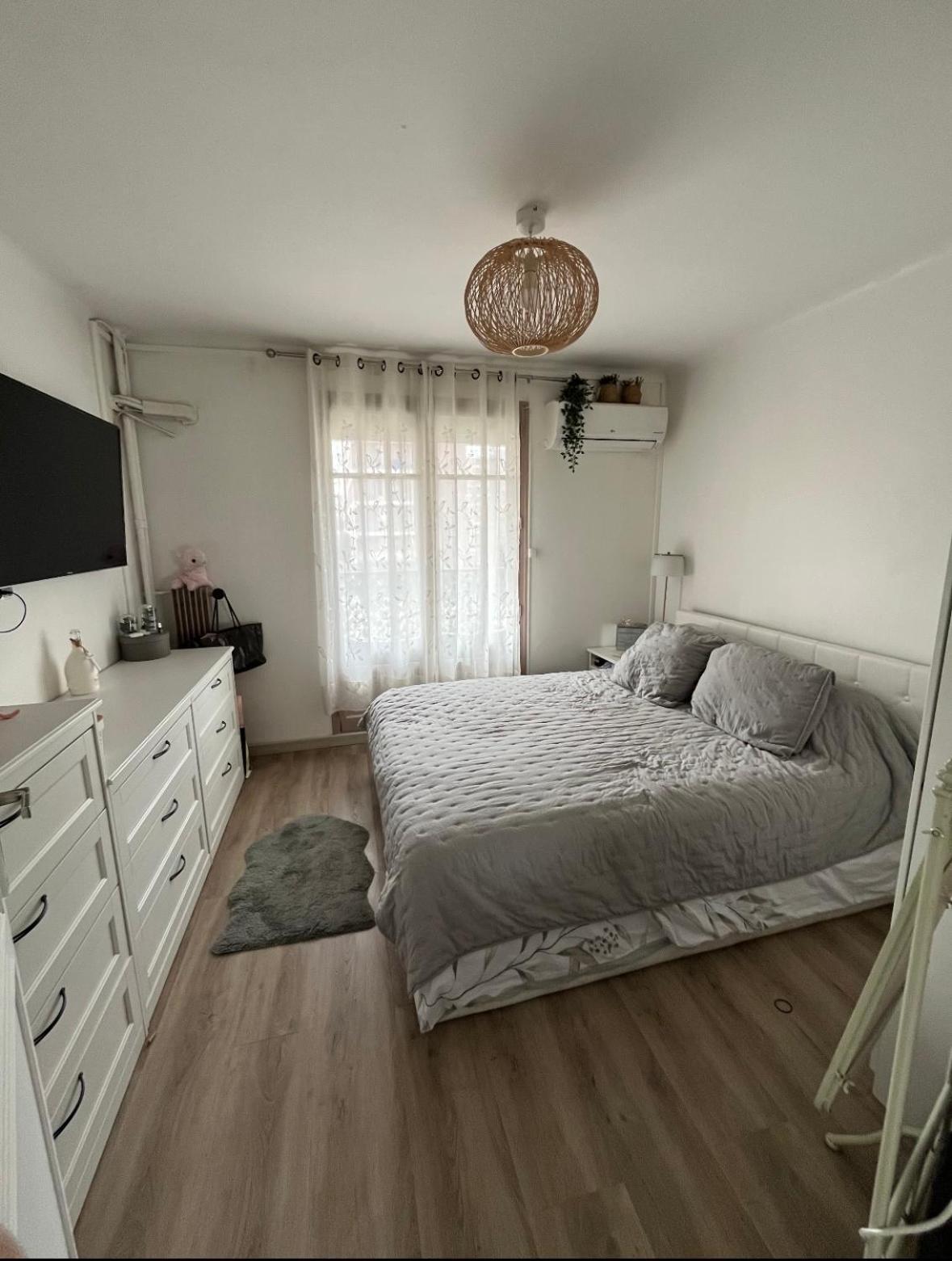 En Face Du Velodrome Apartment